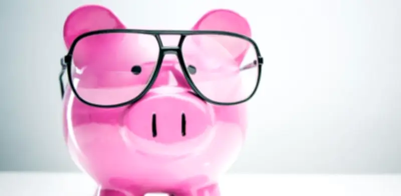 El misterioso origen de las alcancías con forma de cerdito: tres teorías históricas