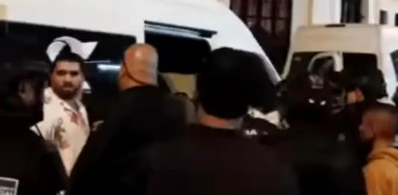 Hijo de ex vocalista de Banda El Limón detenido en Mazatlán por narcocorridos