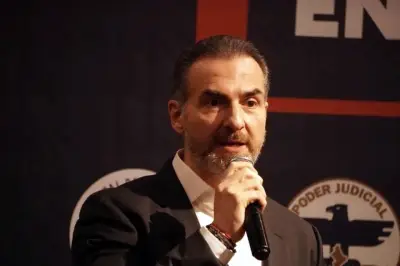 Adrián denuncia red de trata ligada a grupos de poder en México