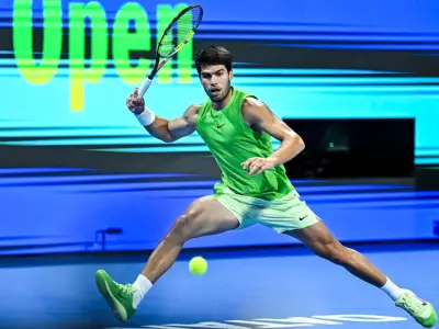 Alcaraz mantiene invicto 2026 y avanza a final en Doha tras vencer a Rublev