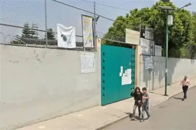 Alumno de secundaria es apuñalado durante riña en Tláhuac, Ciudad de México