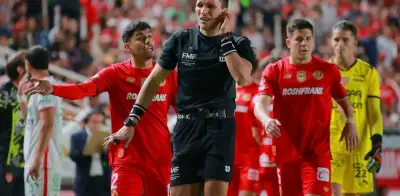 Arbitraje de Liga MX en la mira: Anillo de Canelo exhibe fallas en protocolo