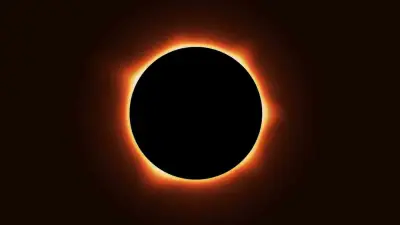 Así se vio el primer eclipse solar de 2026: el impresionante 'anillo de fuego' en imágenes