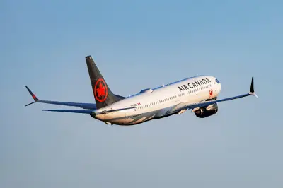 Canadá y EU emiten alertas de viaje tras muerte de 'El Mencho'; Air Canada suspende vuelos a Puerto Vallarta