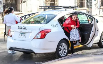 Caos en Jalisco tras abatimiento de 'El Mencho': Mujeres gastan miles en hotel por falta de transporte