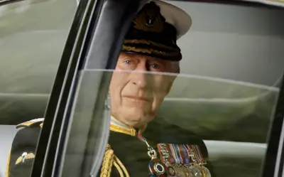 Carlos III abucheado en Lancashire por escándalo Epstein vinculado a su hermano Andrés