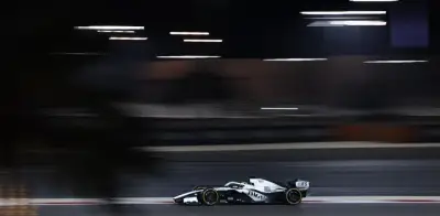 Checo Pérez cierra pretemporada en 10° lugar en Bahréin con enfoque en tandas largas