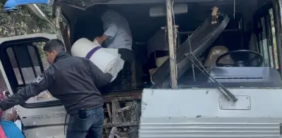 Choque en Constituyentes: Autobús con peregrinos impacta camioneta, más de 15 heridos