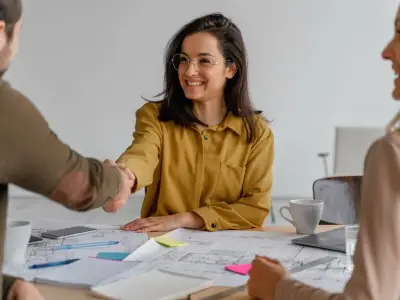 Desempleo en México cae a mínimo histórico del 2.5% en el cuarto trimestre de 2025