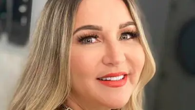 Embargo Polémico a Alicia Villarreal: Le Quitan Juguetes y Vehículos Tras Señal de Ayuda