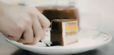 Entremets: La Técnica Francesa que Revoluciona la Pastelería Moderna