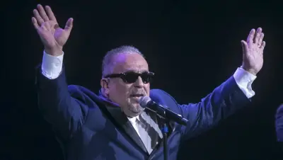 Falsa alarma en redes: Willie Colón no ha fallecido, foto con IA genera preocupación