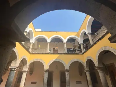 Guadalajara celebra su 484 aniversario con conferencia sobre identidad tapatía