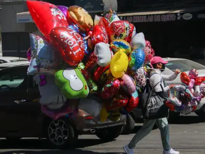 Hoy No Circula vigente este viernes 13 de febrero para vehículos con engomado azul