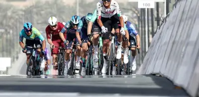 Isaac del Toro establece récord histórico en Jebel Hafeet del UAE Tour 2026