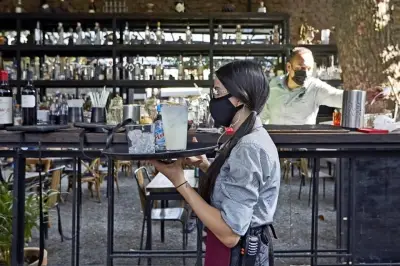 La Industria Restaurantera de México Enfrenta un Grave Déficit de Talento Especializado