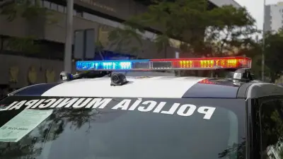 Lluvias en Tijuana arrastran cuerpo maniatado de mujer desde canal a zona habitada