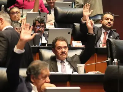 Morena se niega a 'desfigurarse' en negociaciones de reforma electoral