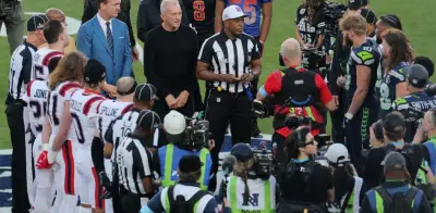 NFL evalúa permitir a árbitros de repetición lanzar pañuelos por faltas no detectadas