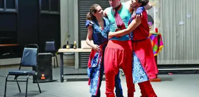 Obra teatral 'Mi barrio ñero no se vende por dinero' enfrenta la gentrificación en el Cenart