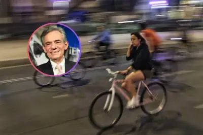 Paseo Ciclista Rinde Homenaje a José José con 'La Nave del Olvido' en CDMX