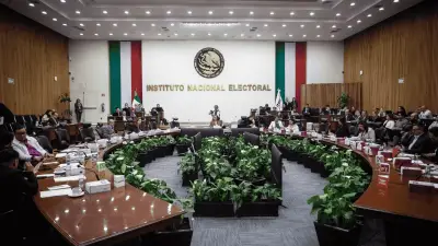 Reforma electoral avanza en Senado; oposición denuncia control autoritario del INE