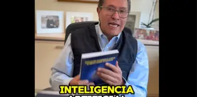 Ricardo Monreal publica libro gratuito sobre regulación de inteligencia artificial en México