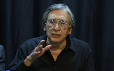 Óscar Trejo Zaragoza reflexiona sobre teatro y cotidianidad en conversatorio en Guadalajara