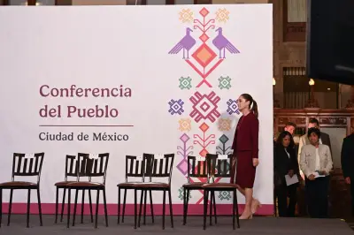 Sheinbaum descarta investigación contra exsecretario de Marina por huachicol fiscal