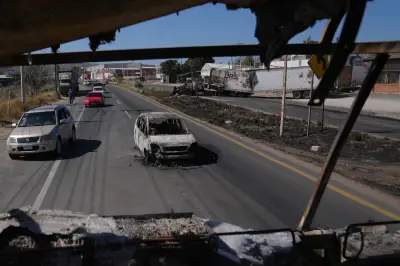 SRE afirma que no hay extranjeros heridos tras violencia por muerte de 'El Mencho'