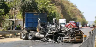 SSPC reporta que el 90% de los bloqueos carreteros tras operativo contra CJNG ya fueron desactivados