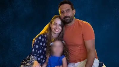 YosStop denuncia robo y extorsión por hombres disfrazados en playa mexicana