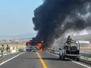 Bloqueos y enfrentamientos en Michoacán tras muerte de 'El Mencho'