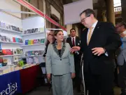 Brugada inaugura la 47ª Feria del Libro de Minería con llamado a la juventud lectora