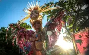 Carnaval de Río rinde homenaje a la salud mental con desfile de 26 años