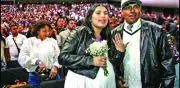 CDMX establece récord histórico en bodas colectivas con 2,378 parejas