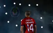Chicharito omite a Chivas al mencionar clubes donde se sintió más querido