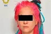 Detienen a 'La Flaca' por venta de drogas a estudiantes en escuelas de la CDMX
