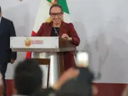 Ecatepec otorga becas de transporte a 5 mil universitarios para combatir deserción escolar