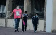 Edomex impone uso obligatorio de cubrebocas en escuelas ante repunte nacional de sarampión