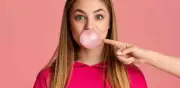 El Chicle: Historia, Ingredientes y Curiosidades de la Goma de Mascar