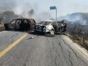 Estados refuerzan seguridad tras narcobloqueos y reanudan actividades para recuperar normalidad