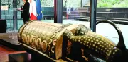 Francia restituye a Costa de Marfil el tambor sagrado Djidji Ayôkwé tras un siglo