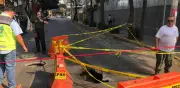Fuga en tubería de drenaje provoca socavón en Miguel Hidalgo, CDMX