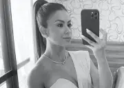 Influencer fallece tras complicación en fecundación in vitro que buscaba cumplir su sueño de ser madre