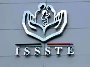 ISSSTE desmiente compra a sobreprecio de vacunas contra sarampión