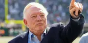 Jerry Jones promete gasto histórico para romper sequía de 30 años de los Cowboys
