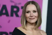 Kristen Bell apuesta por el humor sin divisiones en los premios SAG