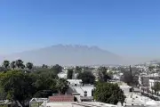 La contaminación atmosférica vuelve a cubrir la Ciudad de México con una densa capa de smog