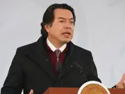 Mario Delgado revela que ofrecieron embajada a Marx Arriaga antes de su destitución en la SEP